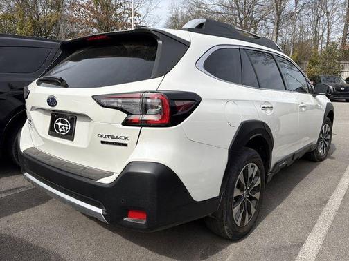 2025 Subaru Outback Touring XT