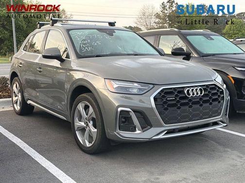 Chronos Gray Metallic 2023 Audi Q5 45 S line quattro Premium