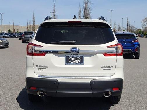 Crystal White Pearl 2026 Subaru Ascent Limited