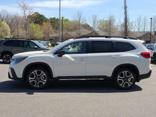 Crystal White Pearl 2026 Subaru Ascent Limited