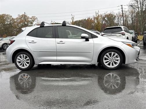 2023 Toyota Corolla Hatchback SE