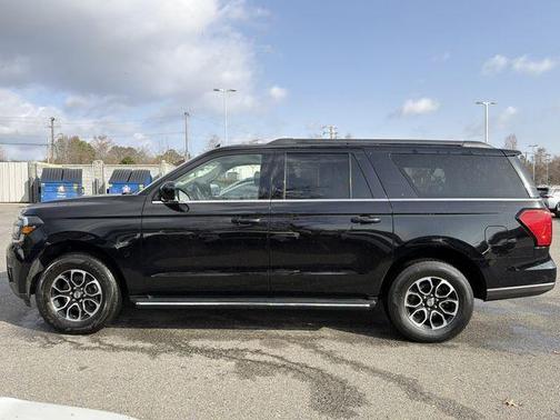 2023 Ford Expedition Max XLT