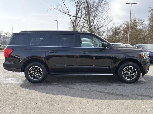 2023 Ford Expedition Max XLT