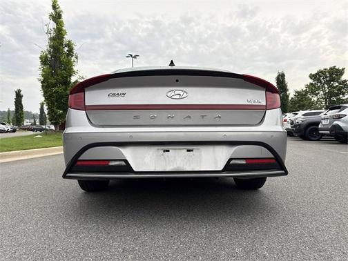 2023 Hyundai SONATA Hybrid Limited