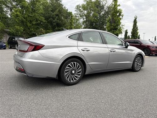 2023 Hyundai SONATA Hybrid Limited