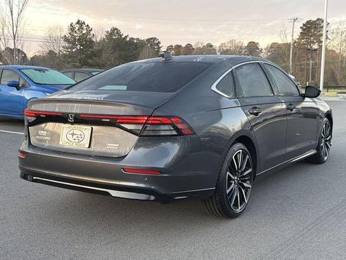 2025 Honda Accord Hybrid Touring