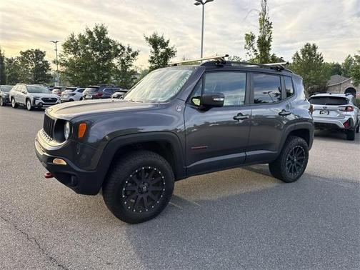 2017 Jeep Renegade Trailhawk