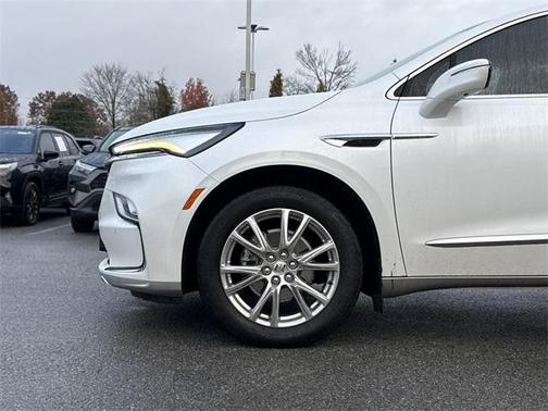 2023 Buick Enclave Premium