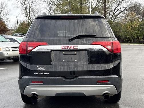 2017 GMC Acadia SLE-2
