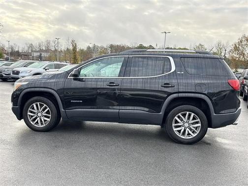 2017 GMC Acadia SLE-2