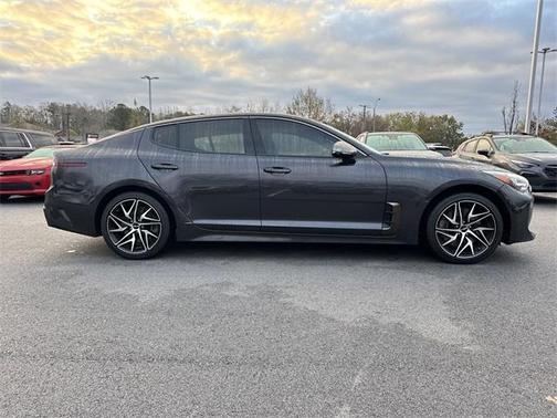 2023 Kia Stinger GT-Line