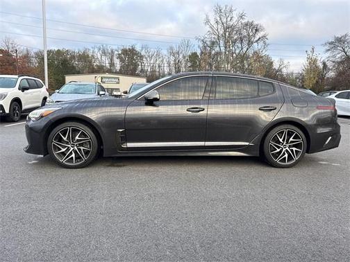 2023 Kia Stinger GT-Line