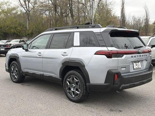 Ice Silver Metallic 2026 Subaru Outback Premium