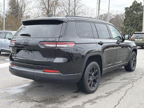 2024 Jeep Grand Cherokee L Laredo