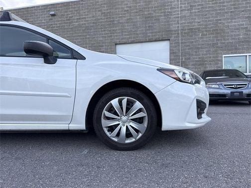 2019 Subaru Impreza 2.0i