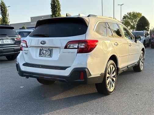2018 Subaru Outback 2.5i Touring