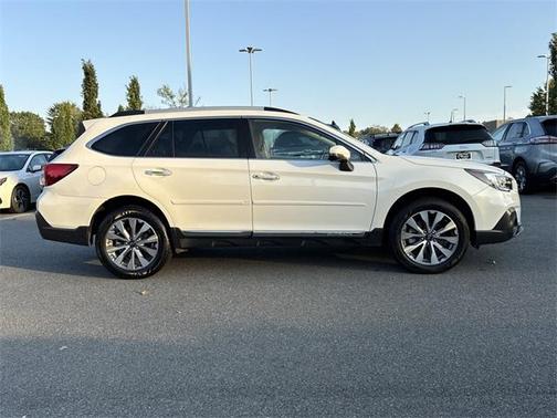 2018 Subaru Outback 2.5i Touring