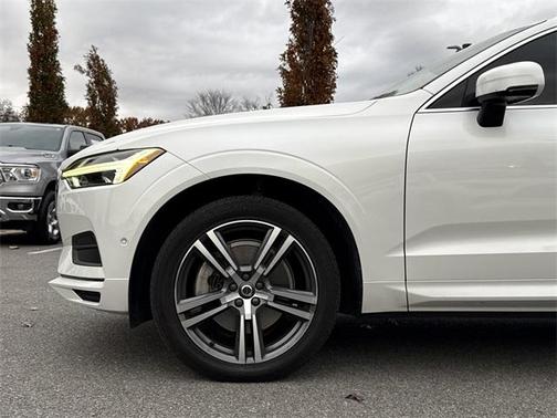 2019 Volvo XC60 T6 Momentum