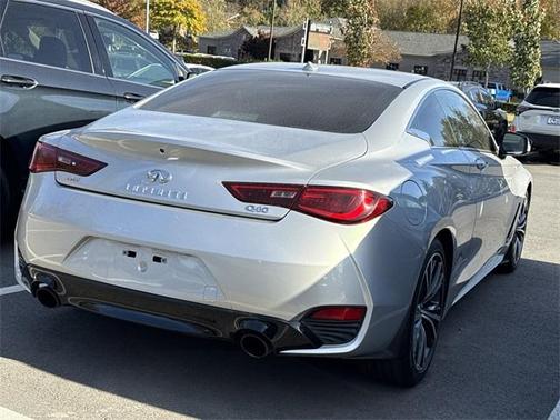 2019 INFINITI Q60 3.0t LUXE