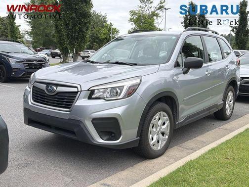 Ice Silver Metallic 2019 Subaru Forester