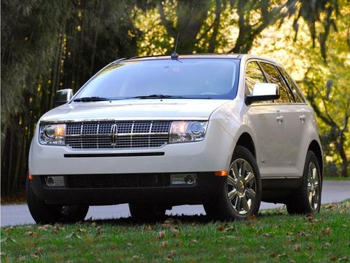 White 2008 Lincoln MKX