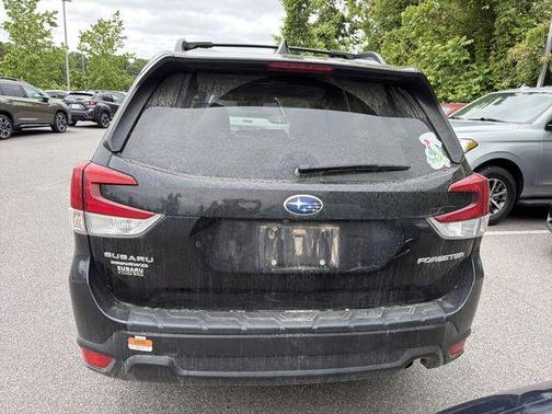 Crystal Black Silica 2021 Subaru Forester Premium