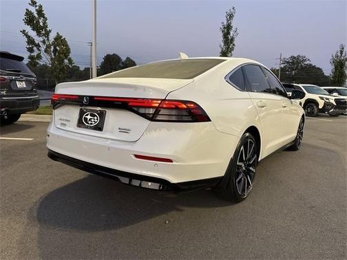 2023 Honda Accord Hybrid Touring