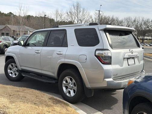 2024 Toyota 4Runner SR5