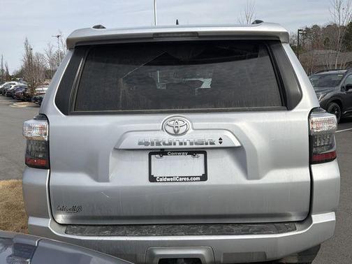 2024 Toyota 4Runner SR5