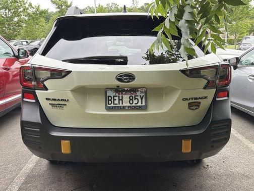 Crystal White Pearl 2025 Subaru Outback Wilderness