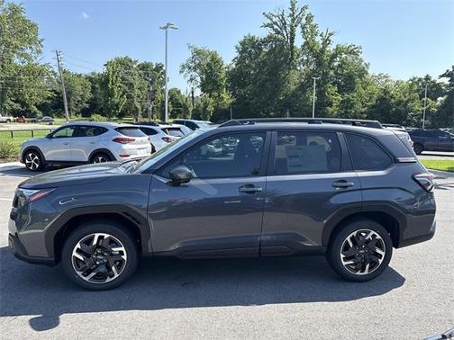 2025 Subaru Forester Hybrid Premium