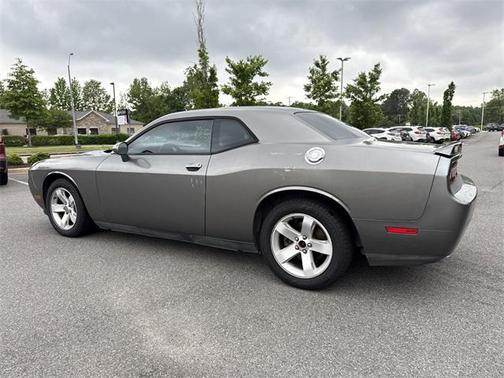 2011 Dodge Challenger Base