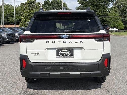 Crystal White Pearl 2026 Subaru Outback Premium