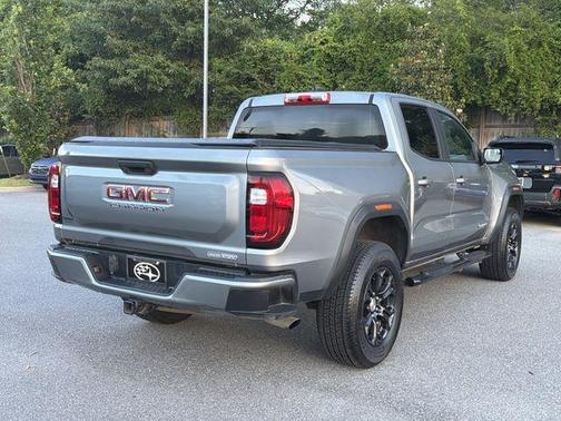 Sterling 2024 GMC Canyon Elevation