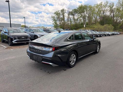 Portofino Gray 2025 Hyundai SONATA SE