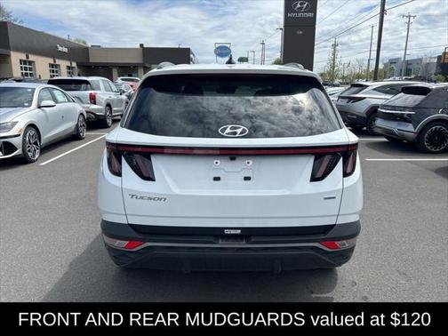 2022 Hyundai TUCSON SEL