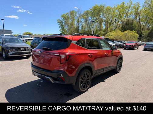 Mars Orange 2024 Kia Seltos X-Line