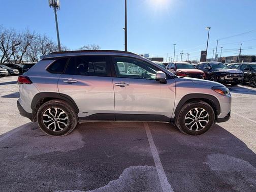 2024 Toyota Corolla Hybrid SE