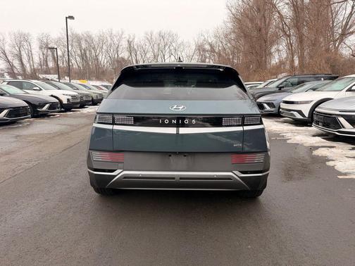 2023 Hyundai IONIQ 5 SEL