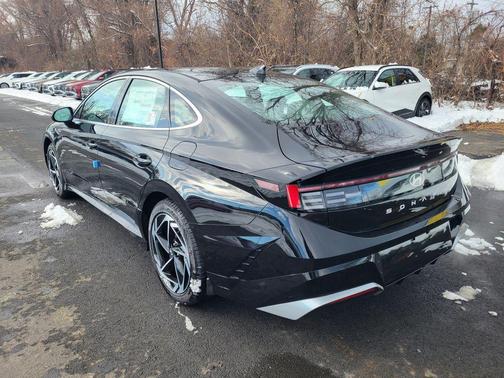 2026 Hyundai SONATA SEL