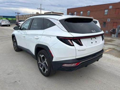 2022 Hyundai TUCSON SEL