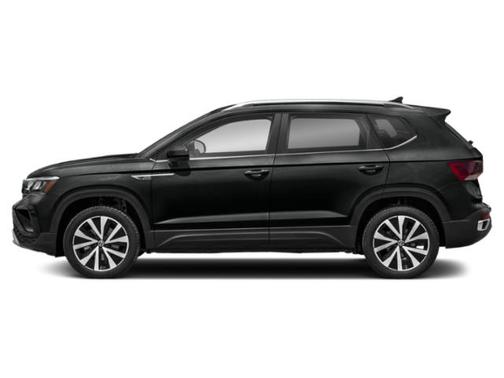 Deep Black Pearl 2024 Volkswagen Taos 1.5T SE