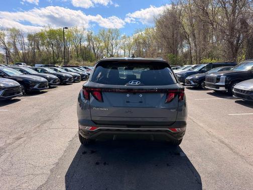 Hampton Gray 2024 Hyundai TUCSON SEL