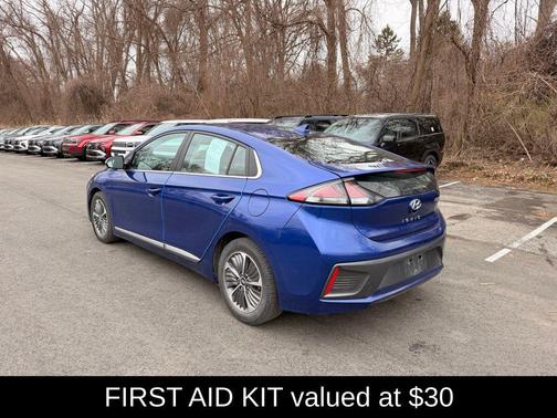 2022 Hyundai IONIQ Plug-In Hybrid SEL