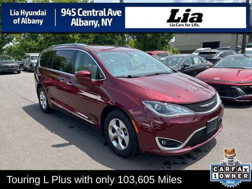 2017 Chrysler Pacifica Touring-L