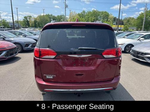 2017 Chrysler Pacifica Touring-L