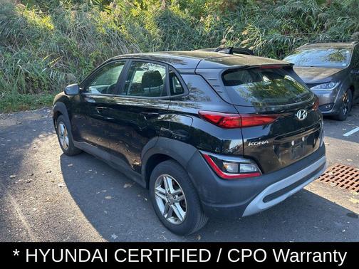 2022 Hyundai KONA SE