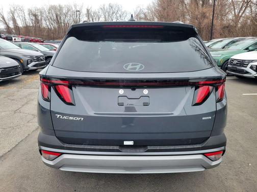 Ecotronic Gray 2026 Hyundai TUCSON SEL