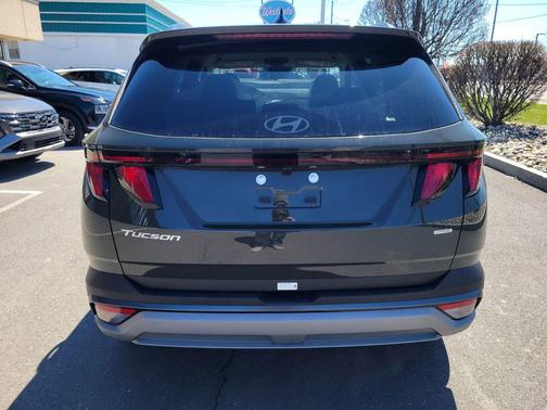 Rockwood Green 2026 Hyundai TUCSON SEL