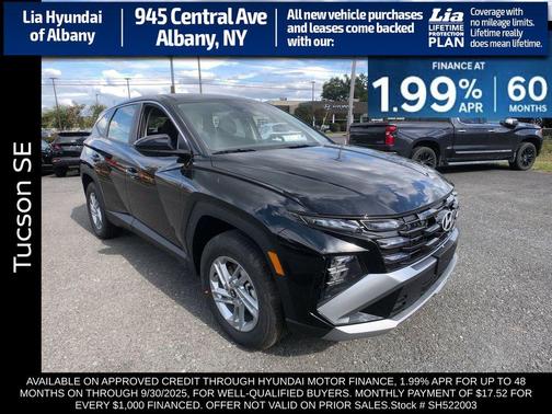 2025 Hyundai TUCSON SE